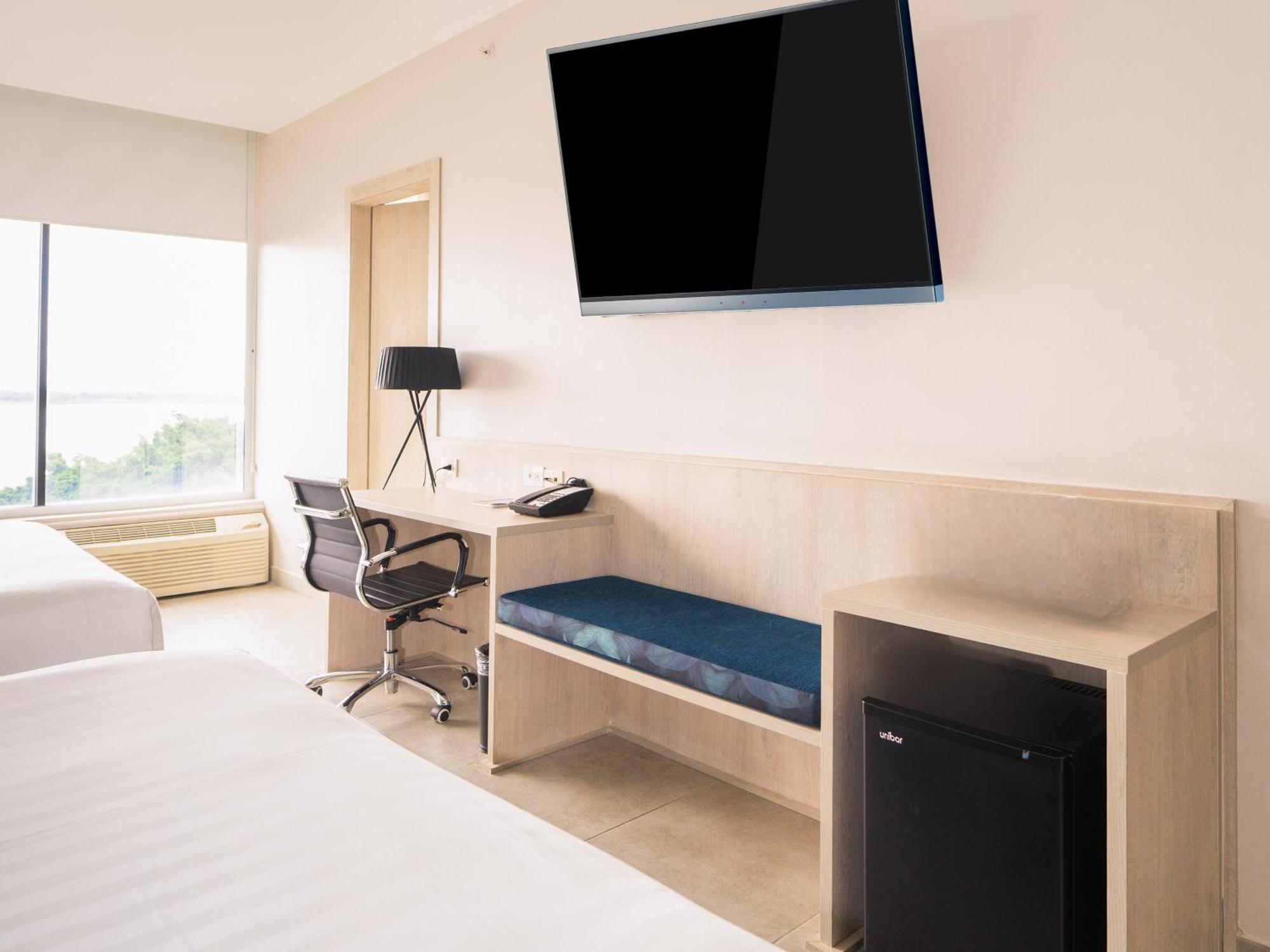 Hotel Doubletree By Hilton Guayaquil Exterior foto
