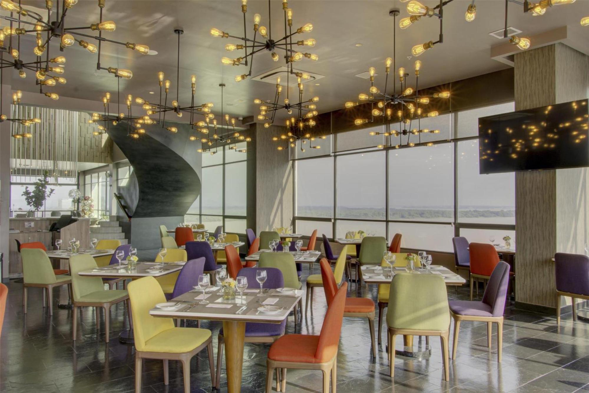 Hotel Doubletree By Hilton Guayaquil Exterior foto